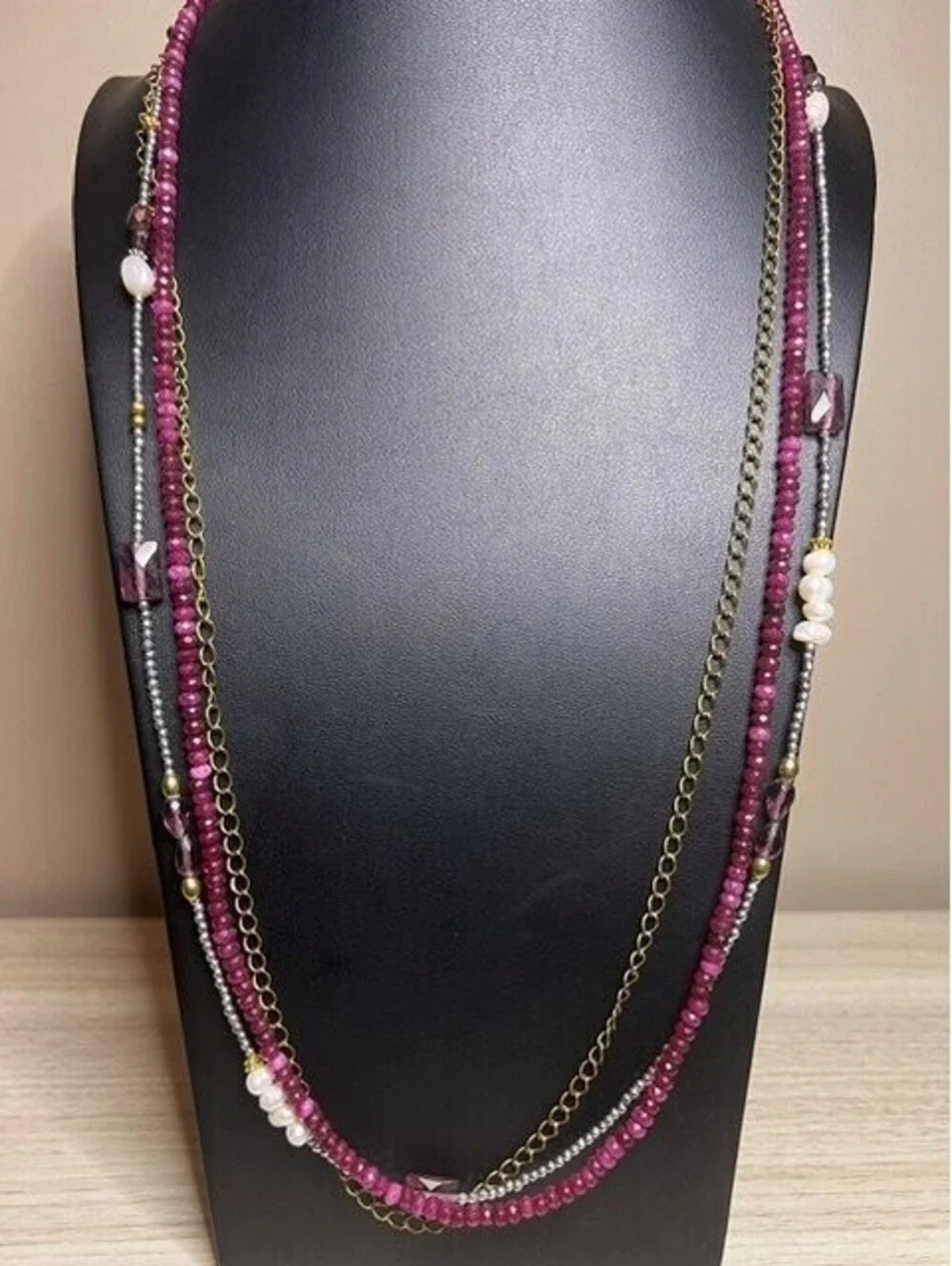 B6670 Red Spinel Pearl Multi-Strand Layered Necklace Gold tone silvertone 32